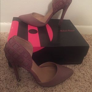 Marc Anthony heels